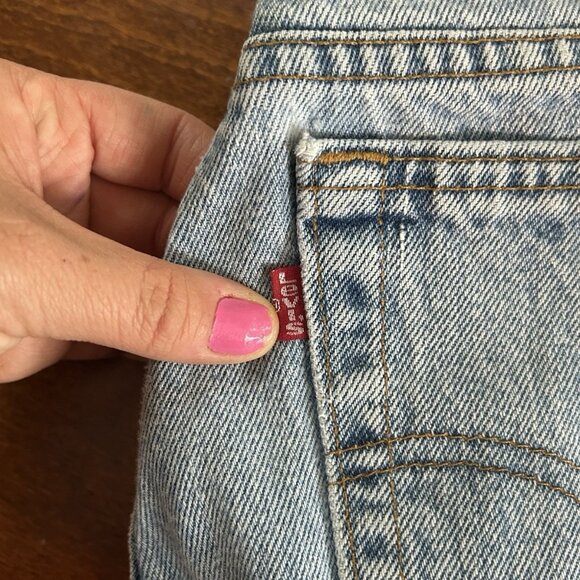 Levi 550 Red Tag 90s VTG Jeans Women’s 12 LONG Distressed Washed Relaxed Tapered - Picture 4 of 9